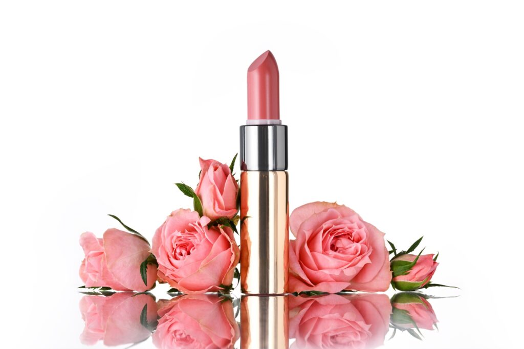 Arrangement with pink lipstick and small roses